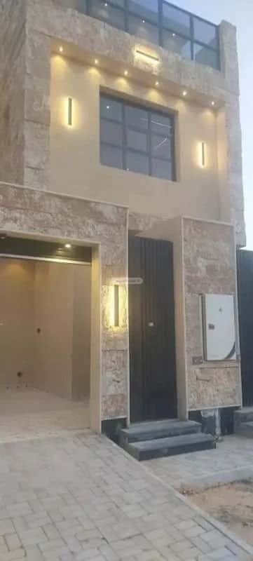 4 bedroom floor in Tuwaiq 7