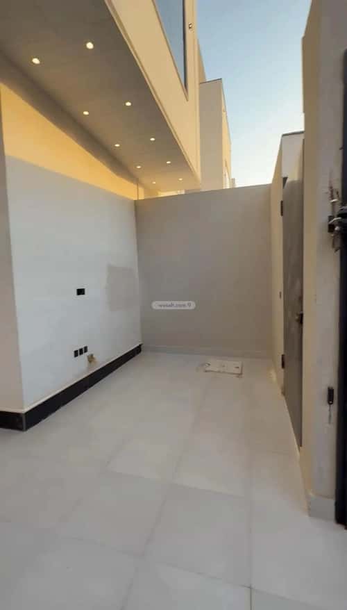 4 bedroom floor in Al Rimal 7