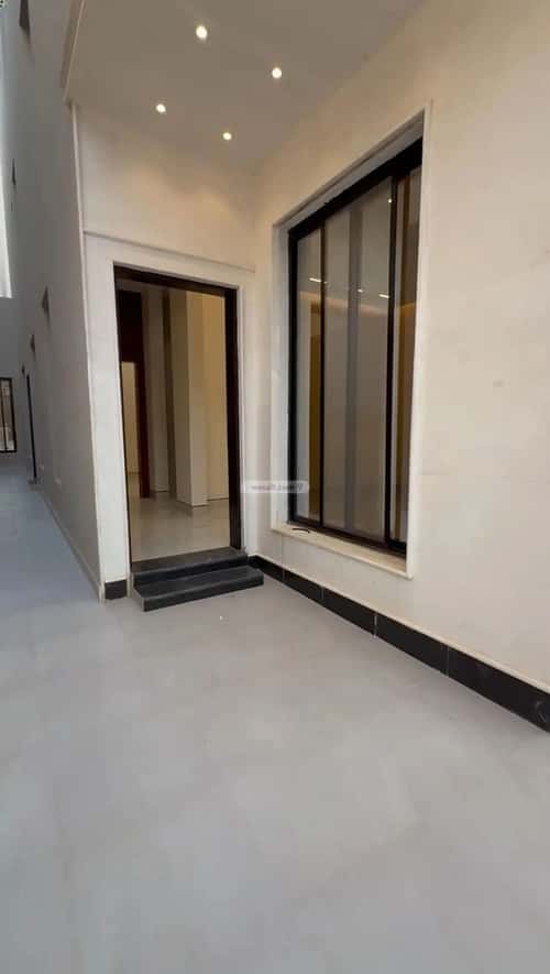 4 bedroom floor in Al Rimal 9