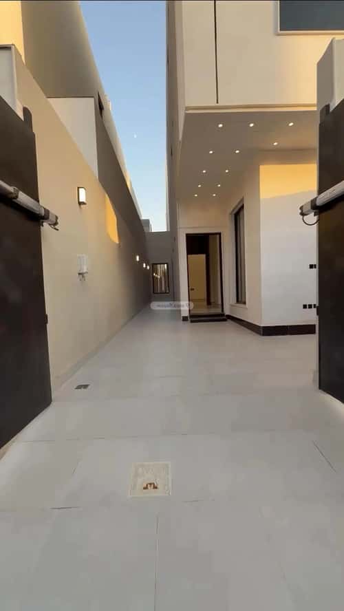 4 bedroom floor in Al Rimal 5