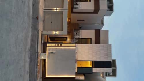 6 bedroom villa in Al Janadriyah 14