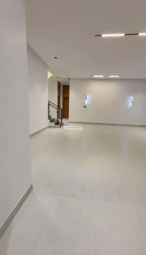 6 bedroom villa in Al Janadriyah 2