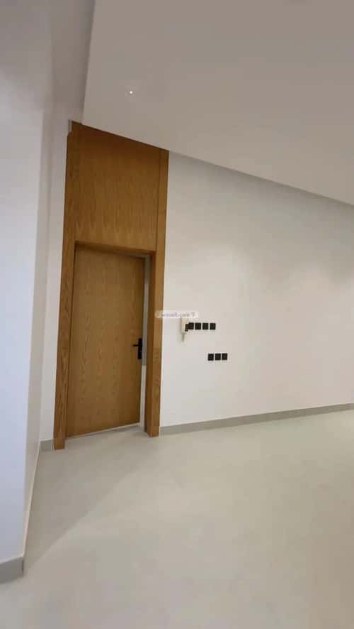 6 bedroom villa in Al Janadriyah 3