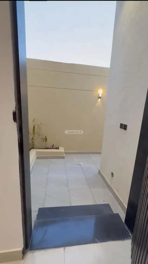 6 bedroom villa in Al Janadriyah 9