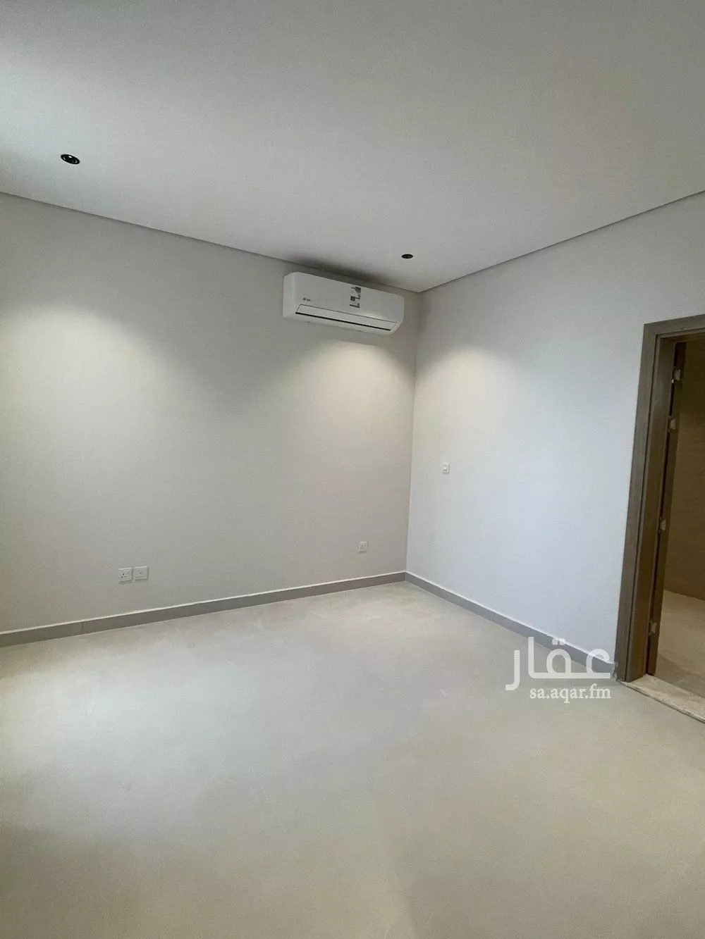 5 bedroom villa in Riyadh 21