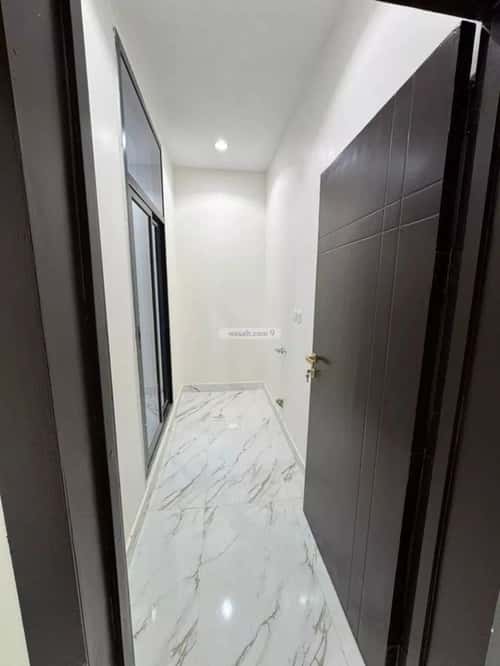 6 bedroom villa in Al Uraija Al Gharbi 7