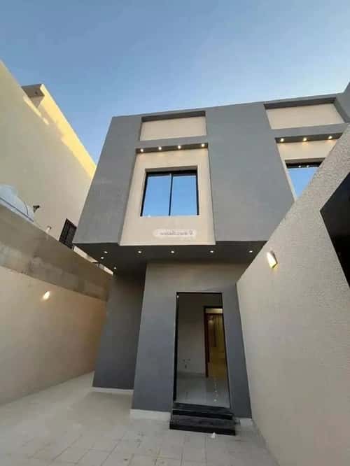 3 bedroom floor in Al Hazm 2