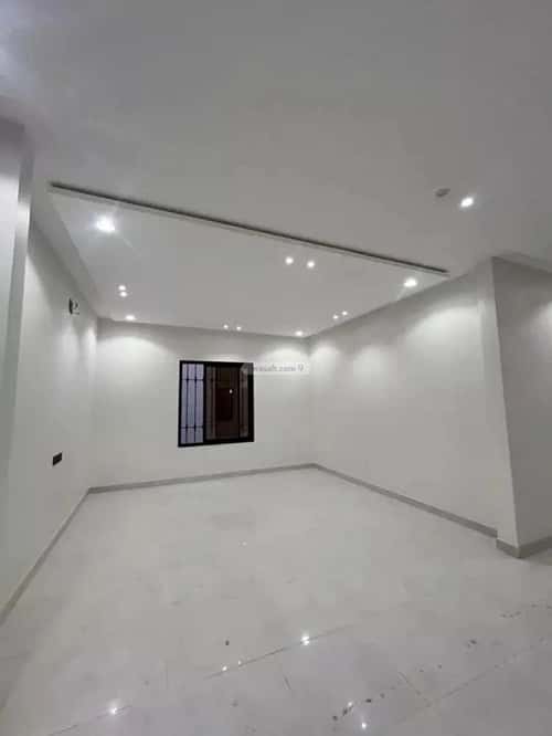 3 bedroom floor in Al Hazm 4