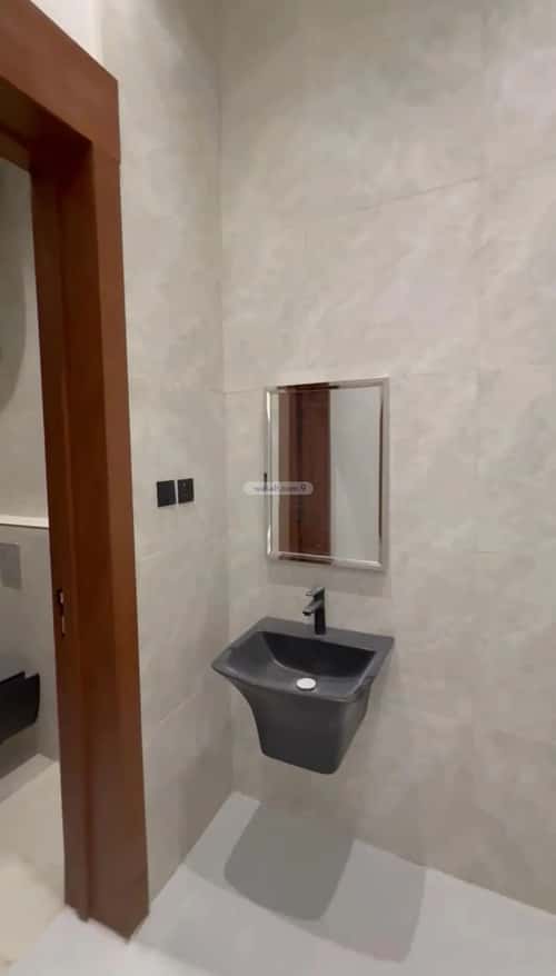 4 bedroom floor in Al Rimal 9