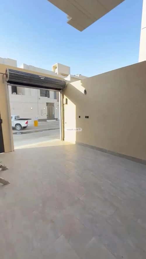 4 bedroom floor in Al Rimal 5
