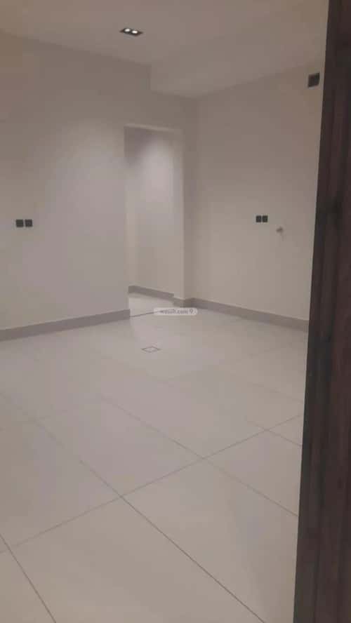 4 bedroom floor in Al Khaleej 10