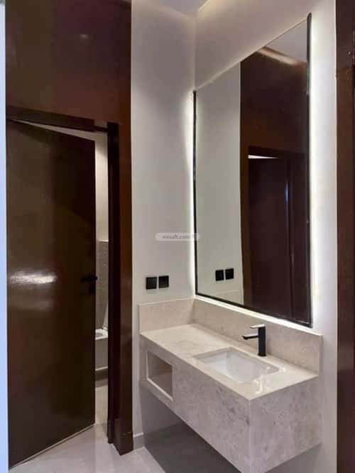 4 bedroom villa in Al Bayan, Riyadh 9