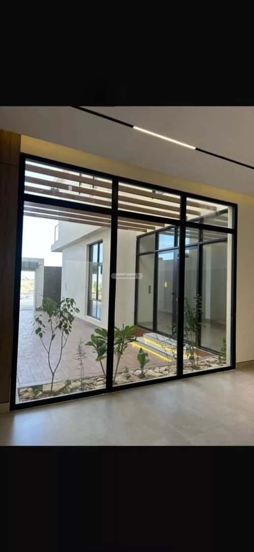 6 bedroom villa in Al Mahdiyyah 2