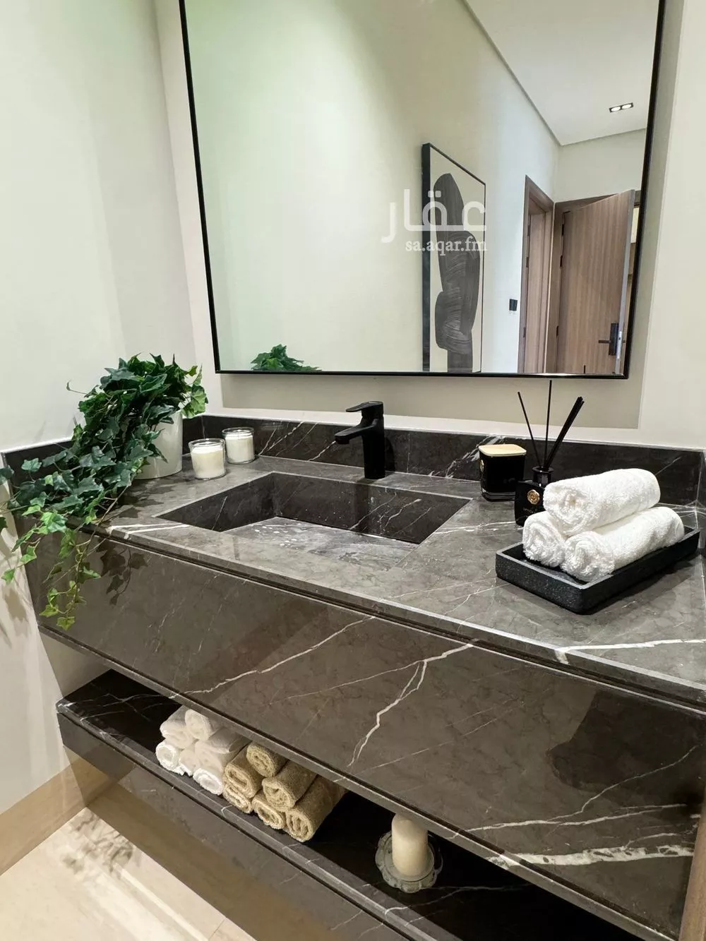 5 bedroom apartment in Ash Shulah 2