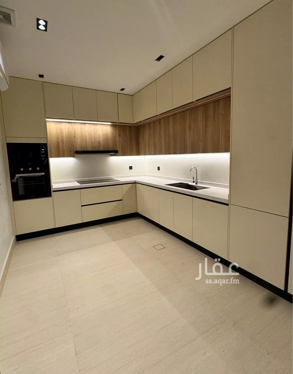 5 bedroom apartment in Ash Shulah 6