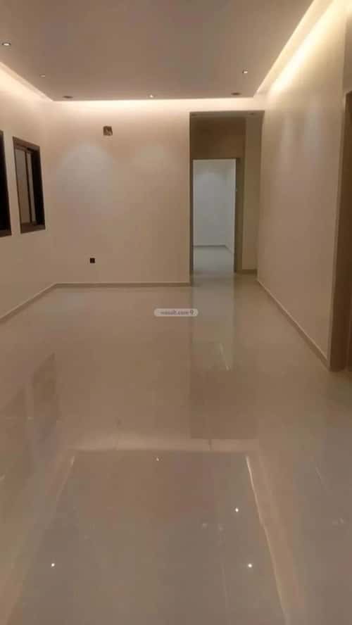 3 bedroom floor in Al Janadriyah 4