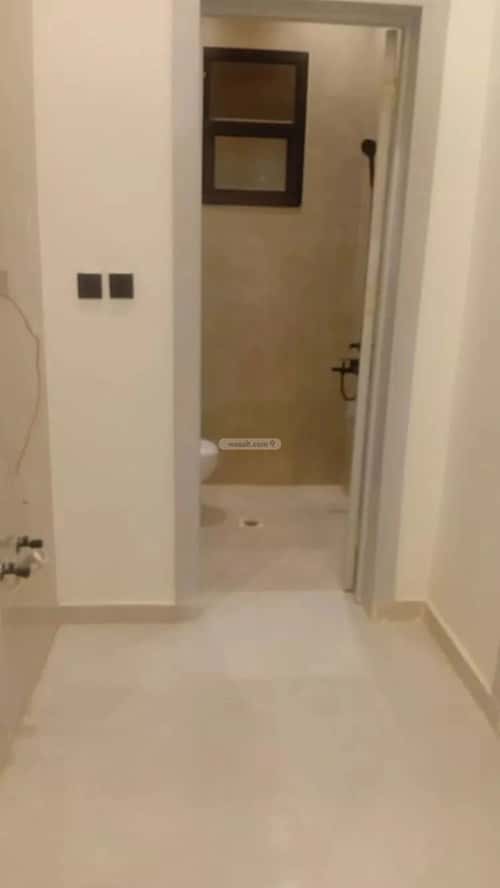 4 bedroom floor in Al Janadriyah 4