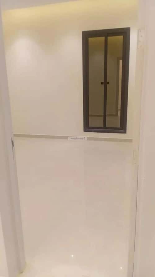 4 bedroom floor in Al Janadriyah 5