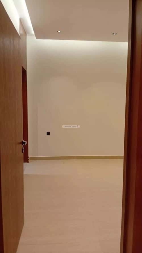 3 bedroom floor in Al Bayan 2