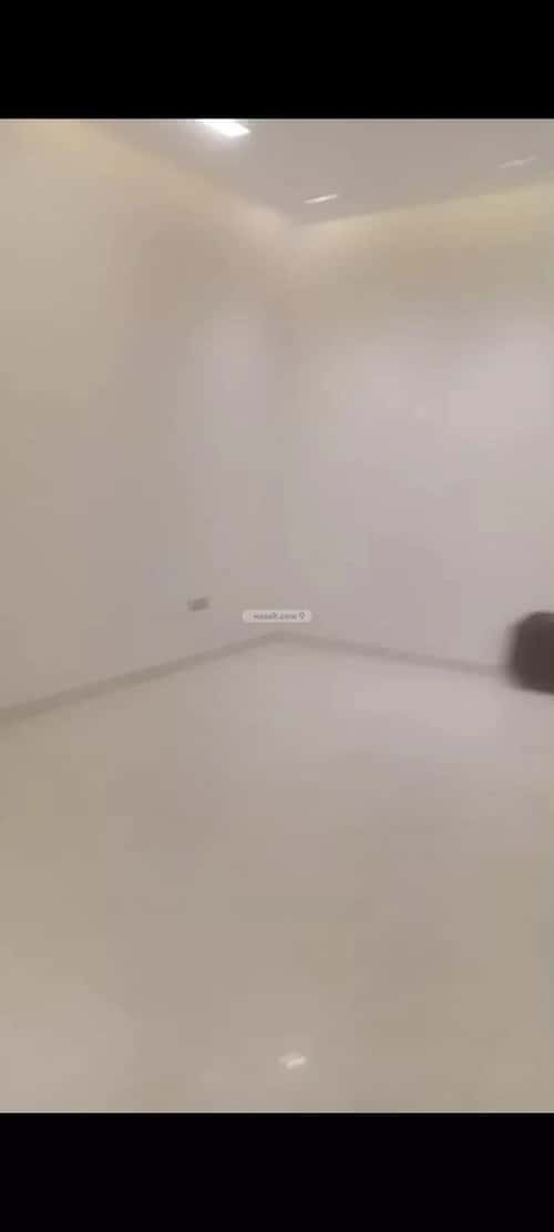 4 bedroom floor in Al Janadriyah 2