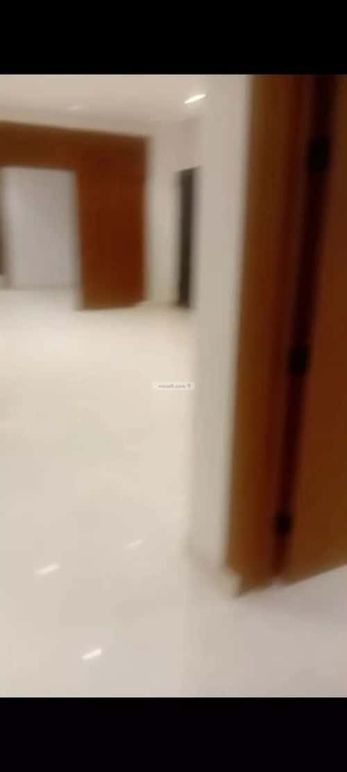 4 bedroom floor in Al Janadriyah 4