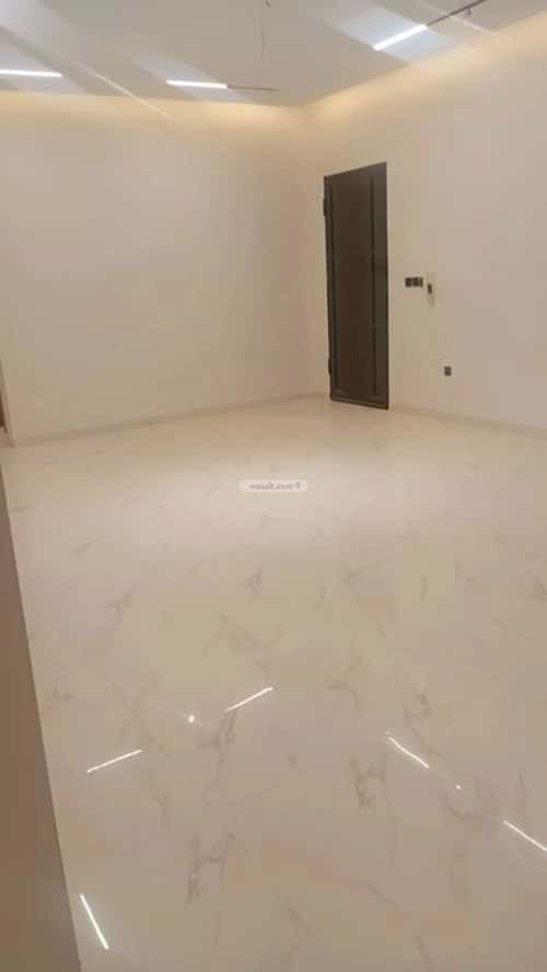 3 bedroom floor in Al Janadriyah 2