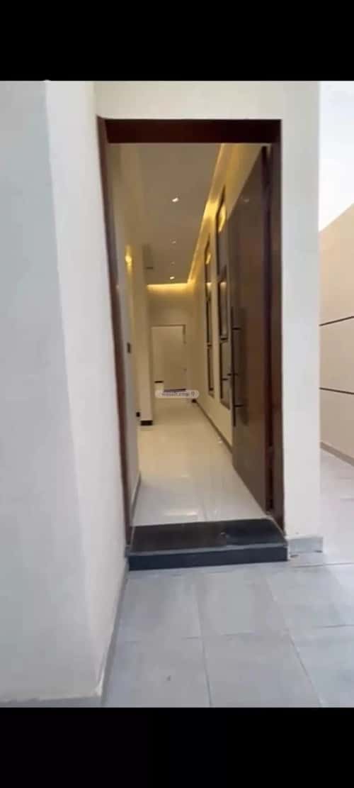 3 bedroom floor in Al Bayan 2