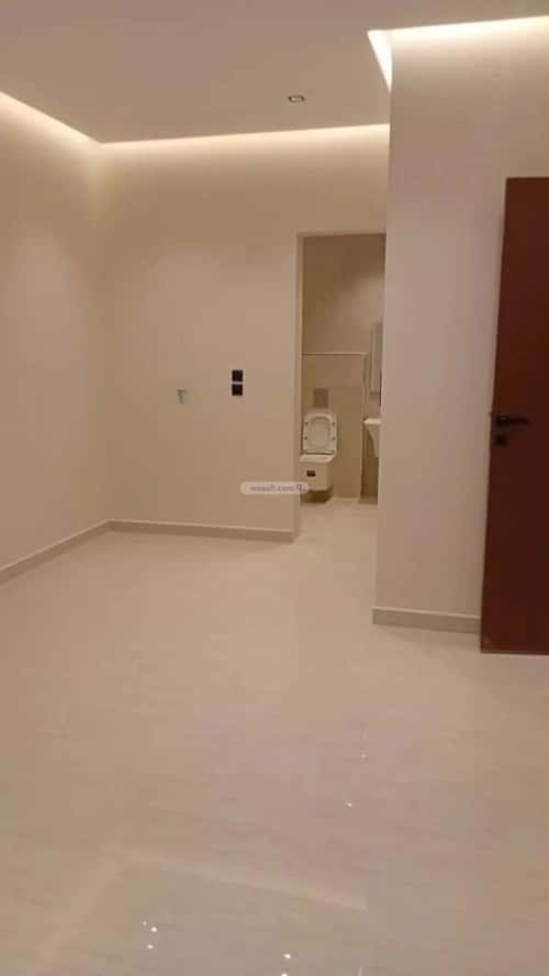 7 bedroom villa in Al Bayan 1