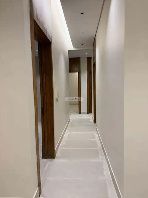 5 bedroom floor in Al Janadriyah 5