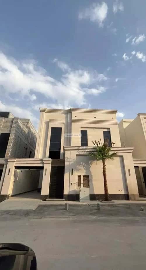 9 bedroom villa in Al Rimal 1