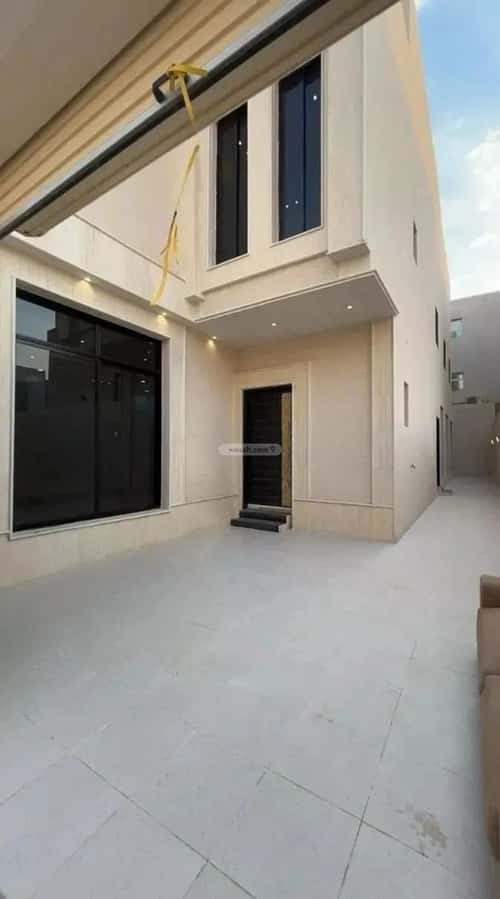 9 bedroom villa in Al Rimal 2