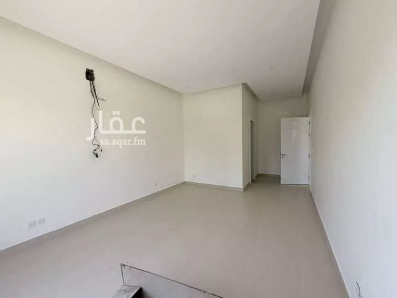 فيلا 4 غرف في النرجس 12