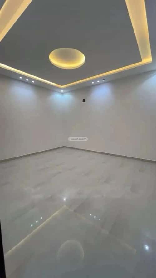 9 bedroom villa in Al Rimal 5