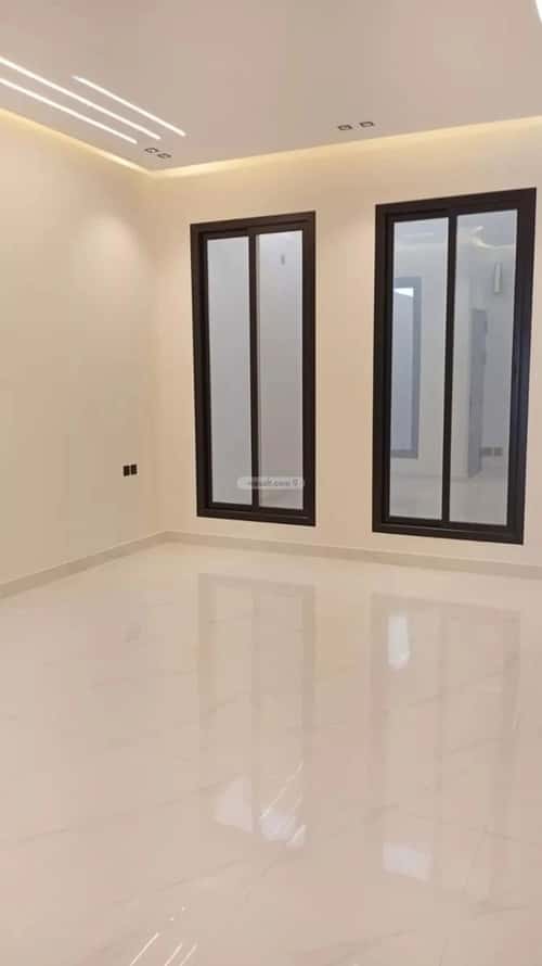 6 bedroom villa in Al Bayan 4