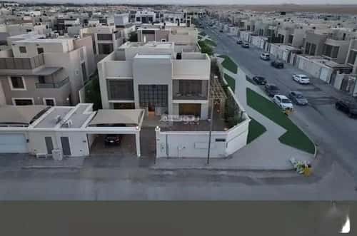4 bedroom villa in Al Rimal 5