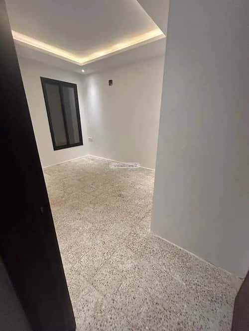 5 bedroom villa in Al Aridh 4