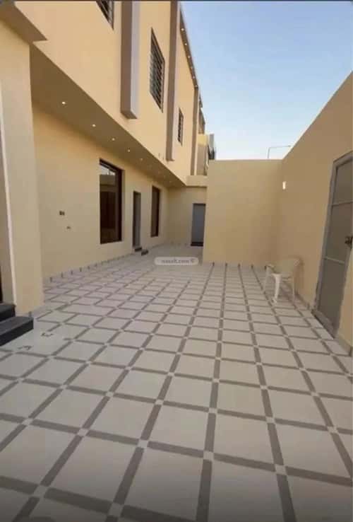 5 bedroom villa in Okaz 3