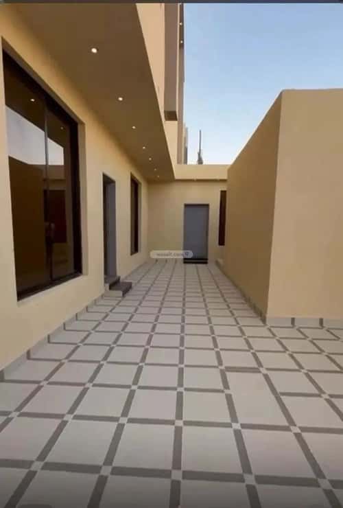 5 bedroom villa in Okaz 10