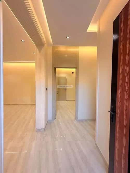 فيلا 7 غرف في العريجاء الغربي 4