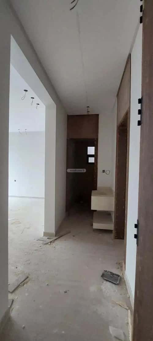 8 bedroom villa in Al Uraija Al Gharbi, Riyadh 12