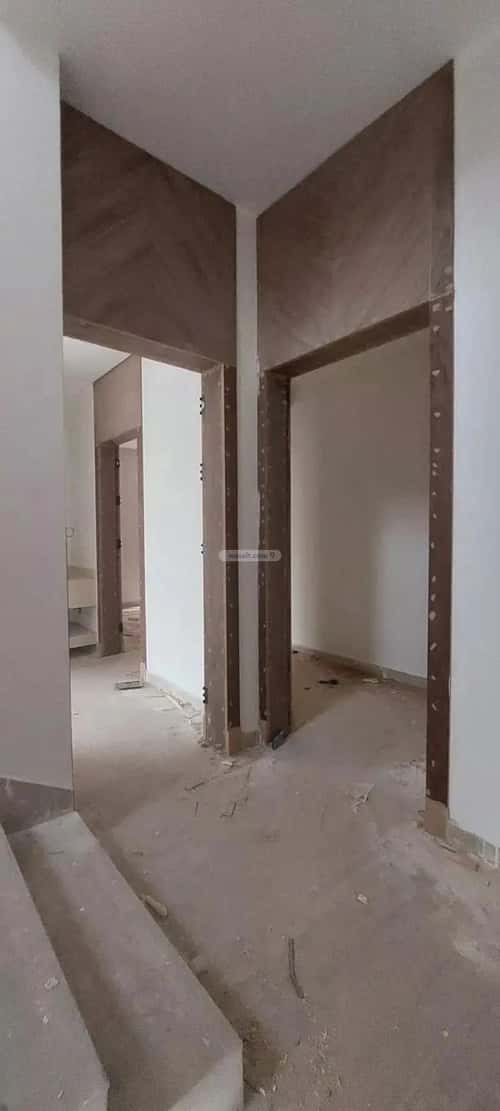 8 bedroom villa in Al Uraija Al Gharbi, Riyadh 9