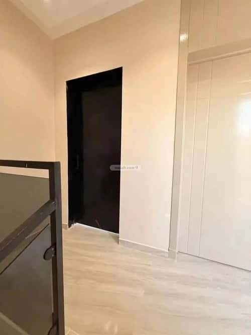 6 bedroom villa in Al Uraija Al Gharbi 1