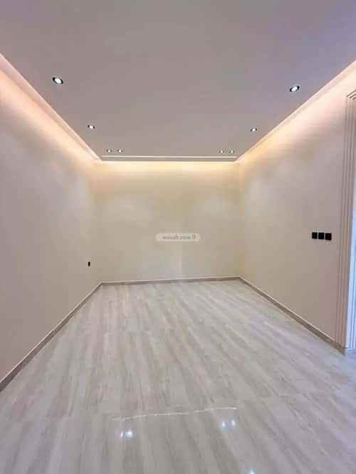 6 bedroom villa in Al Uraija Al Gharbi 2