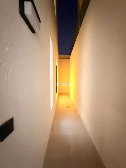 6 bedroom villa in Al Uraija Al Gharbi 6
