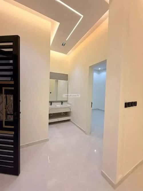 6 bedroom villa in Al Uraija Al Gharbi 2