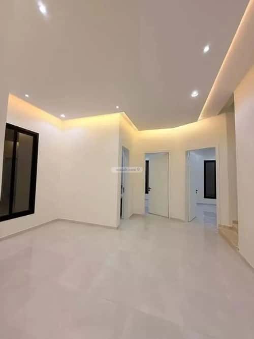 6 bedroom villa in Al Uraija Al Gharbi 7