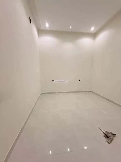 6 bedroom villa in Al Uraija Al Gharbi 14
