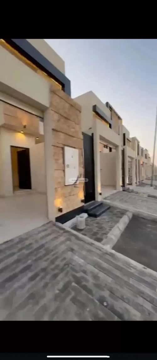 فيلا 5 غرف في عكاظ 4