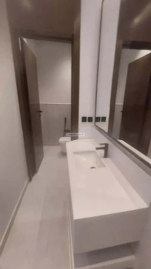 4 bedroom apartment in Al Bayan, Riyadh 5