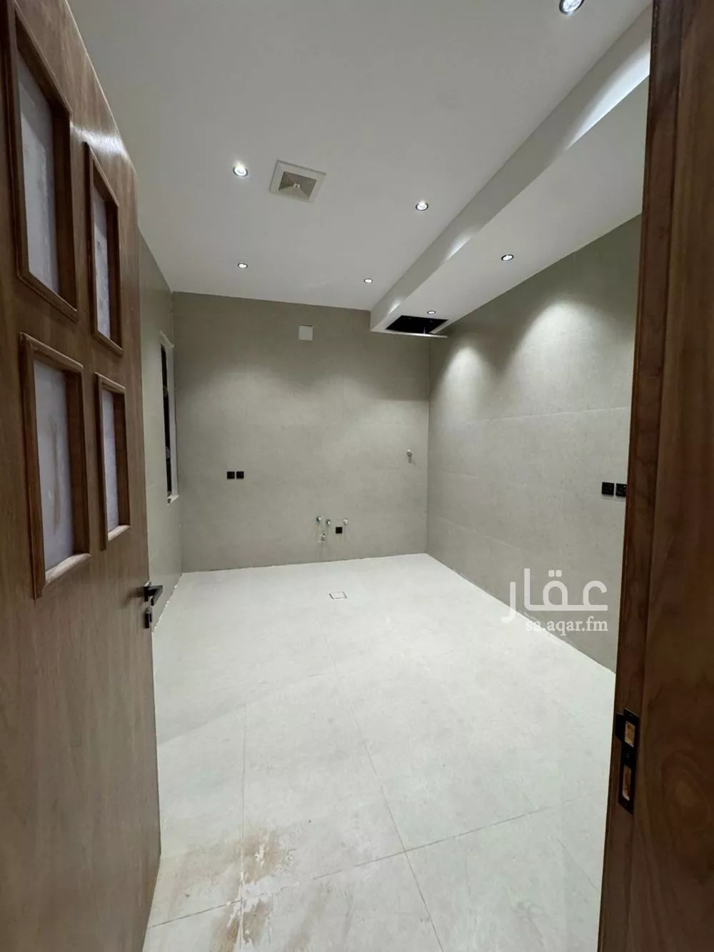 5 bedroom apartment in Al Janadriyah, Riyadh 4
